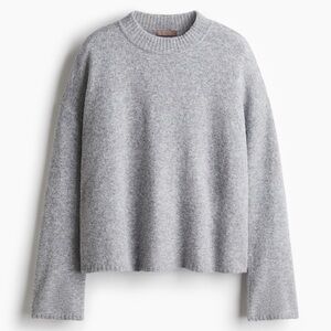 H&M Gray Women's Crew Neck Sweater